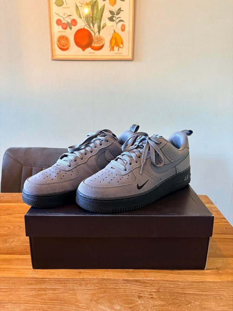 Nike Air Force 1 Low - Maat 44 - Zo goed als nieuw, Ophalen of Verzenden, Zo goed als nieuw, Overige kleuren, Sneakers of Gympen