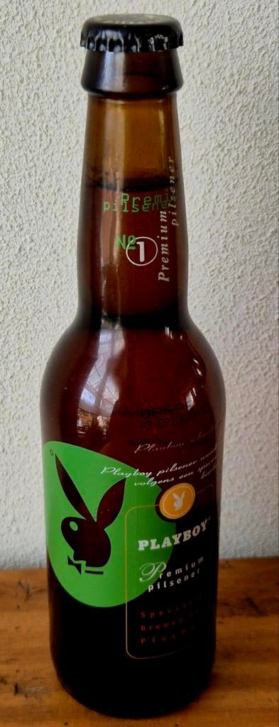 Verzamelaar; ZEER oude fles PLAYBOY bier DE KROON OIRSCHOT, Ophalen of Verzenden, Zo goed als nieuw, Flesje(s), Overige merken