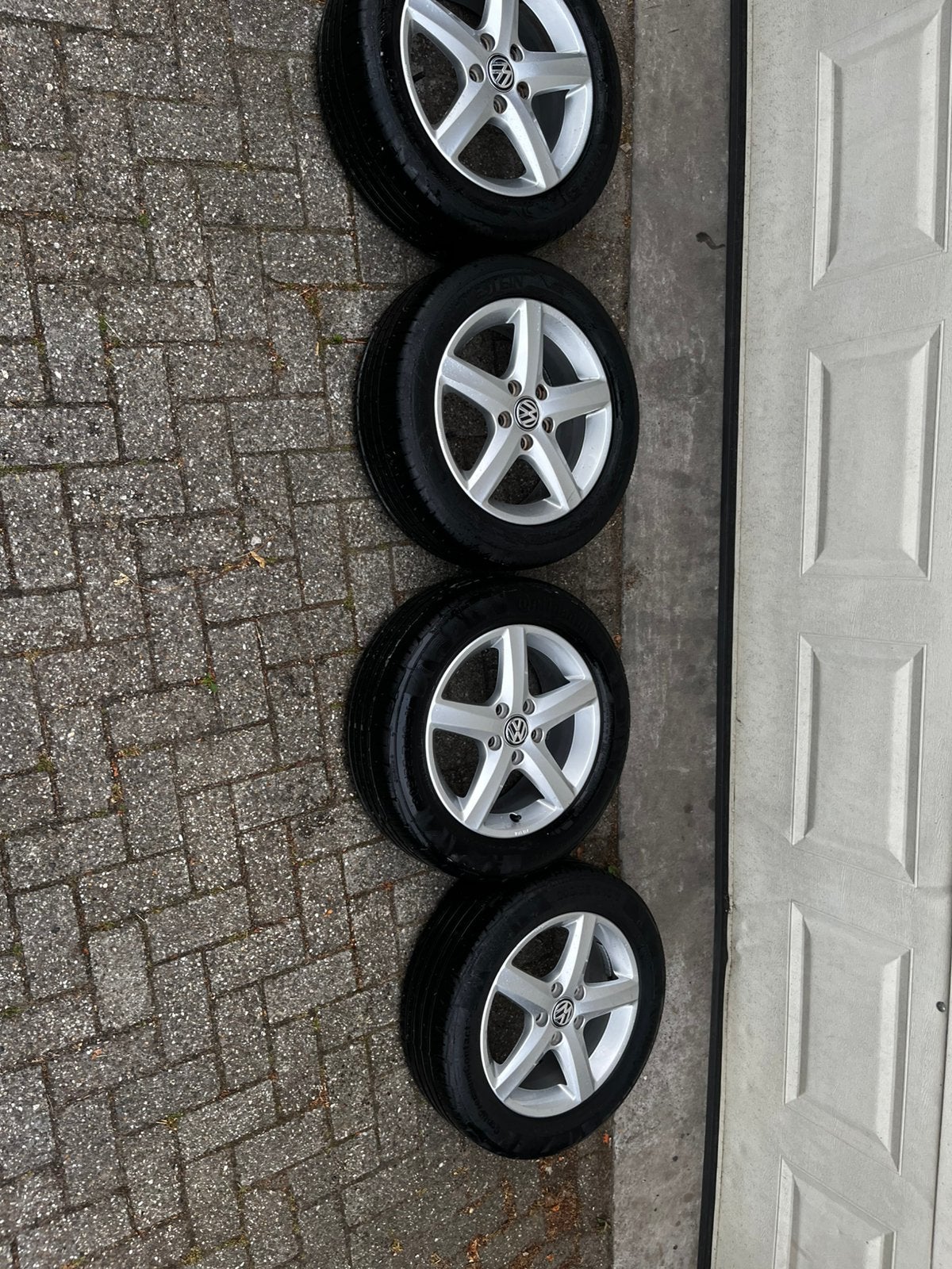 Originele volkswagen wielen 16 inch 5,5mm profiel!, Ophalen