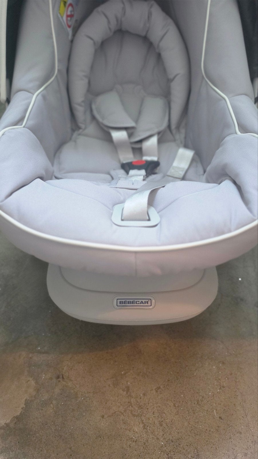 Bébécar Easymaxi autostoel - Zo goed als nieuw, Autogordel, Zo goed als nieuw, 0 t/m 13 kg, Ophalen