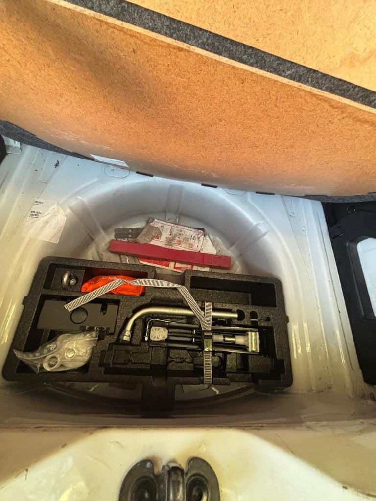Foto 16 van Volkswagen up! 1.0 44kw (koude airco/nw beurt)