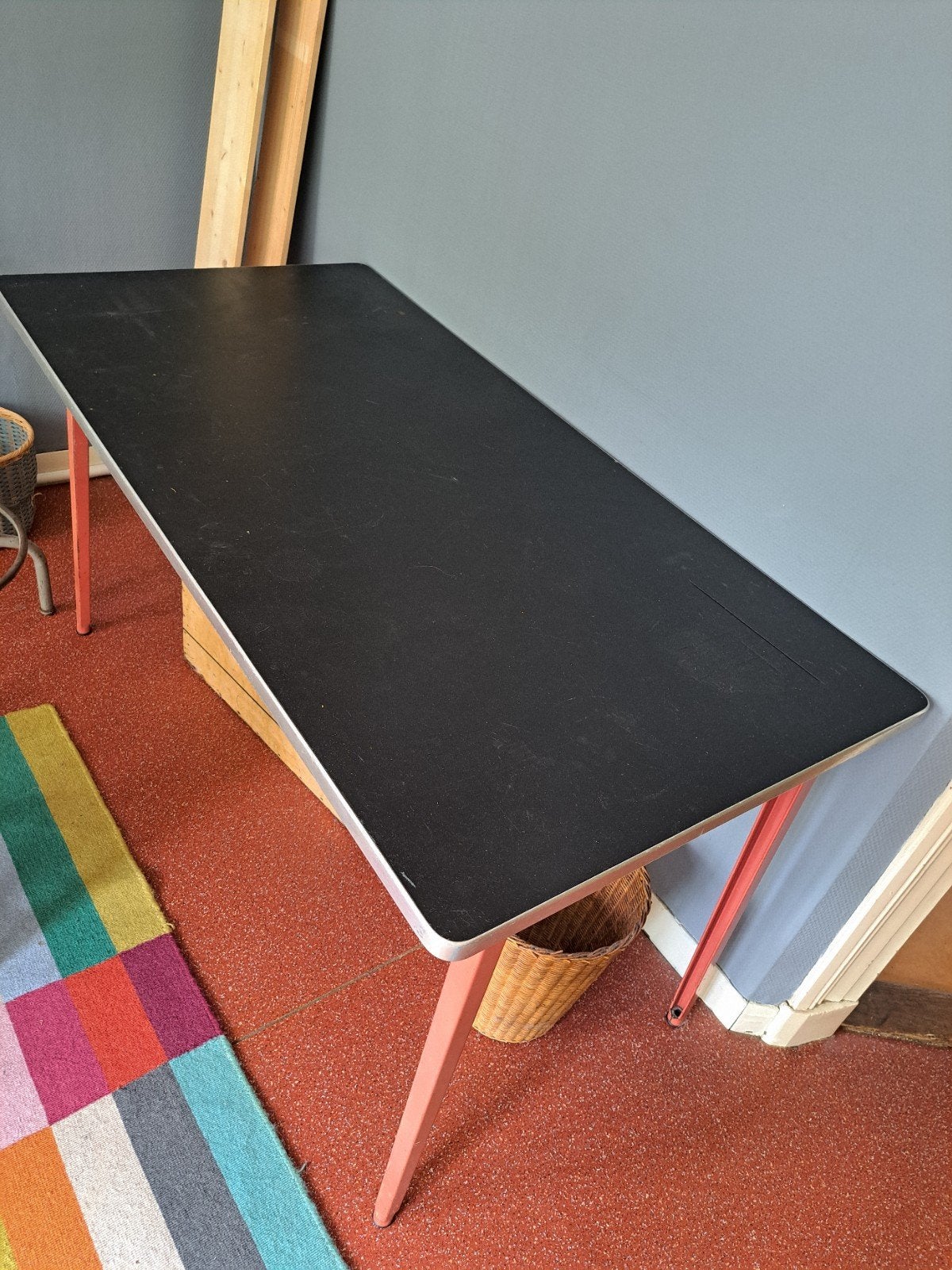 Originele Revoltstoeken en -tafel, Ophalen of Verzenden, Zwart, Eén