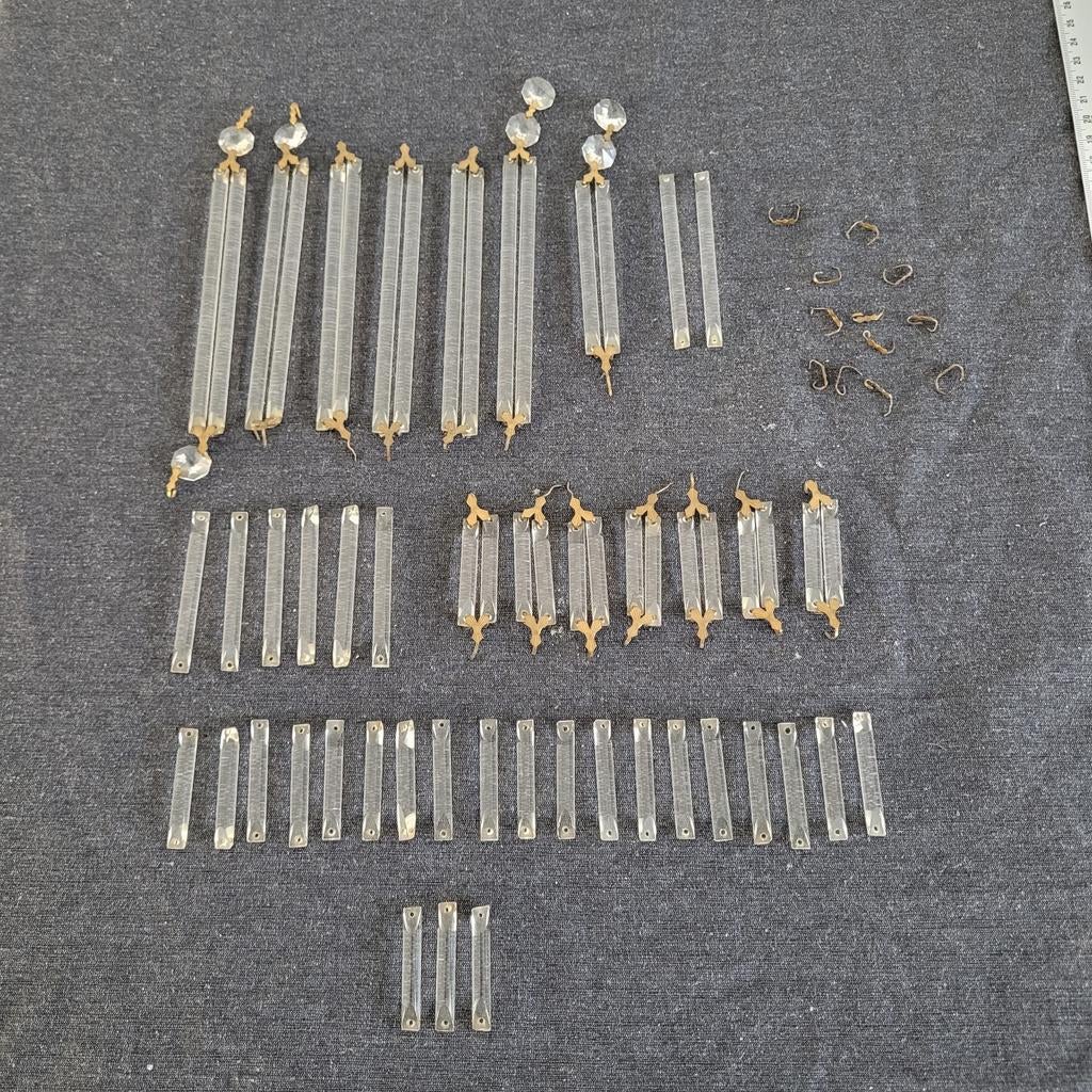 Partij pegels diamant staafjes onderdelen kroonluchter, Ophalen of Verzenden, Gebruikt, Glas