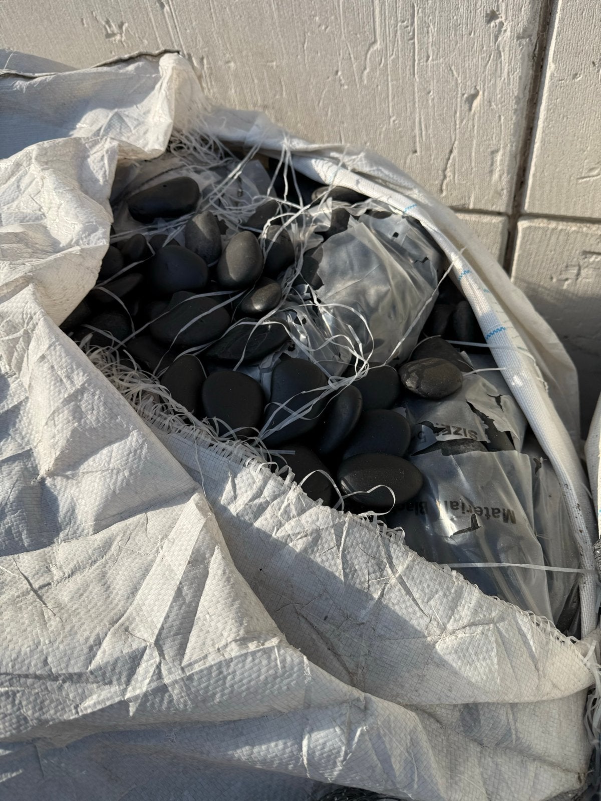 6 bigbags zwarte keien - Wat je ziet is wat je krijgt, Ophalen, Gebruikt, Zwart, Kei
