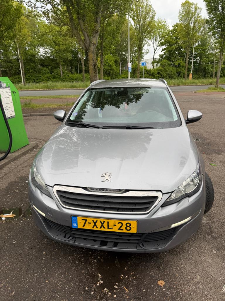 Peugeot 308, Auto-onderdelen, Gebruikt, Voor, Ophalen of Verzenden, Bumper