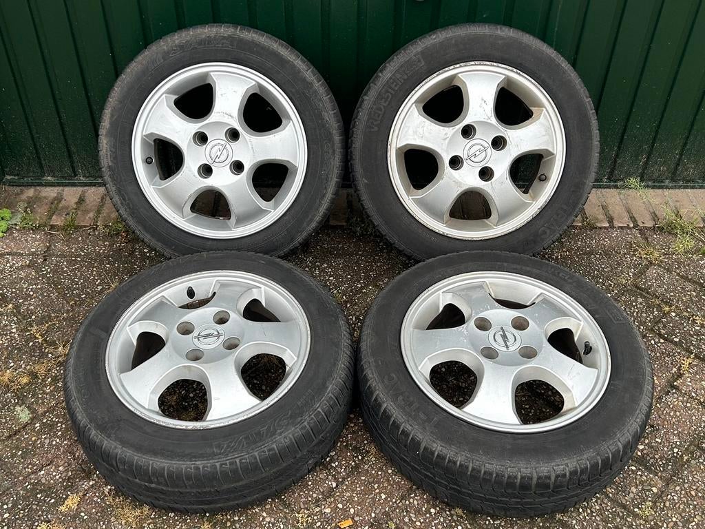 14” 4x100 Opel Velgen met Zomerbanden, Auto-onderdelen, Ophalen, Opel