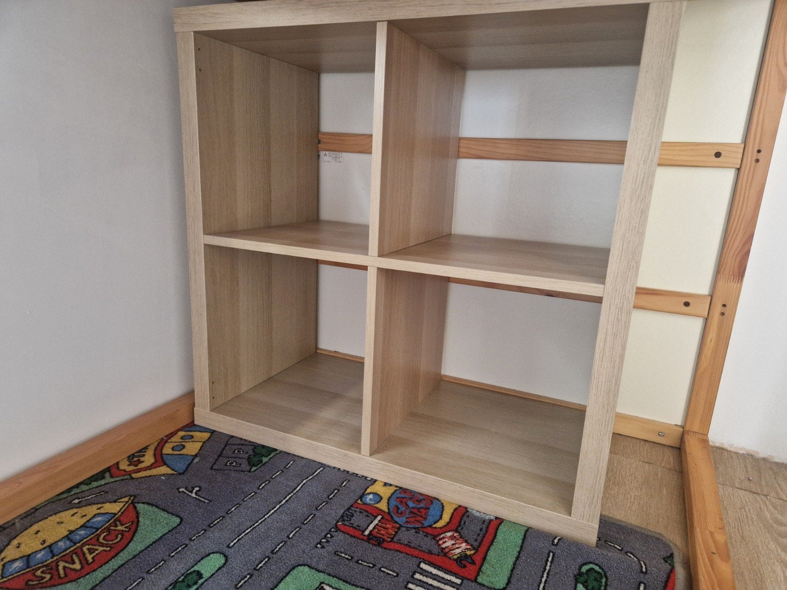 IKEA vakkenkast met 4 vakken, Ophalen, Gebruikt