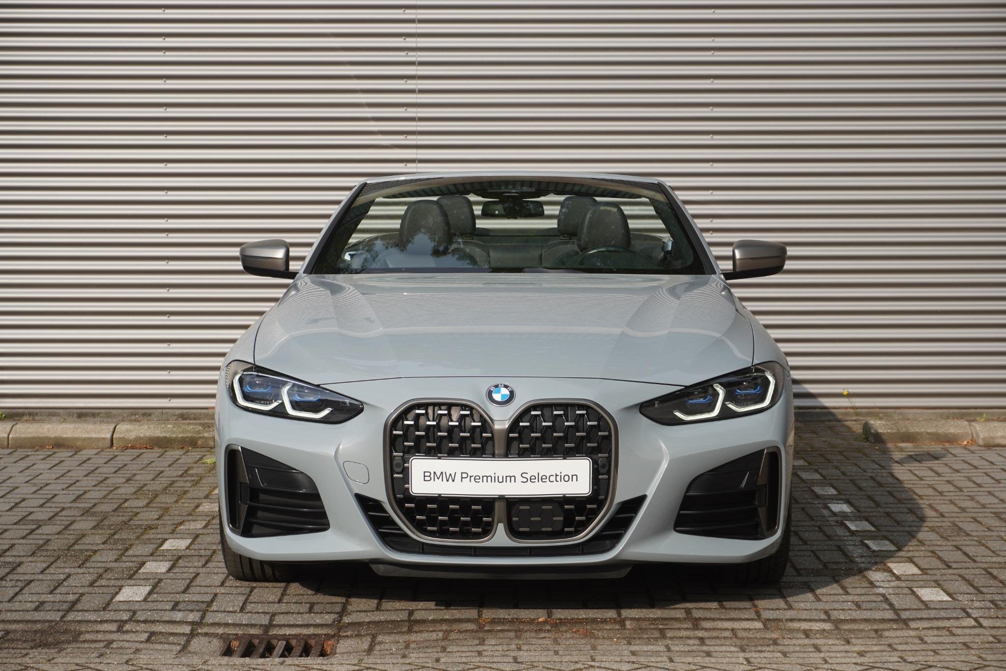 BMW 4 Serie Cabrio M440i xDrive Driving Assistant Profession, Auto's, Automaat, Stof, Gebruikt, Euro 6