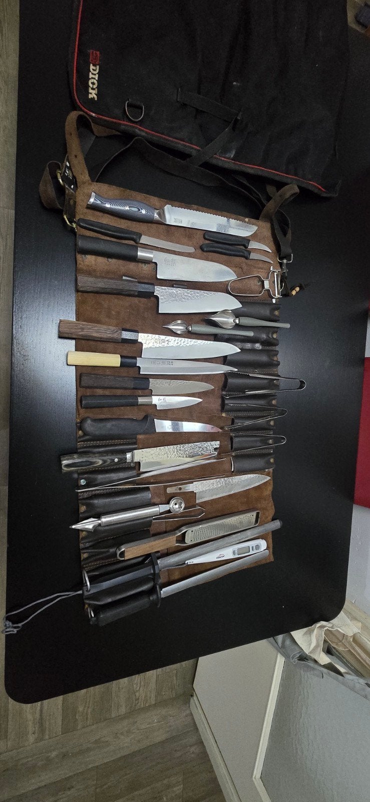 Professionele Messenset met Leren Roltas en Accessoires, Ophalen of Verzenden, Metaal, Meerkleurig, Overige merken