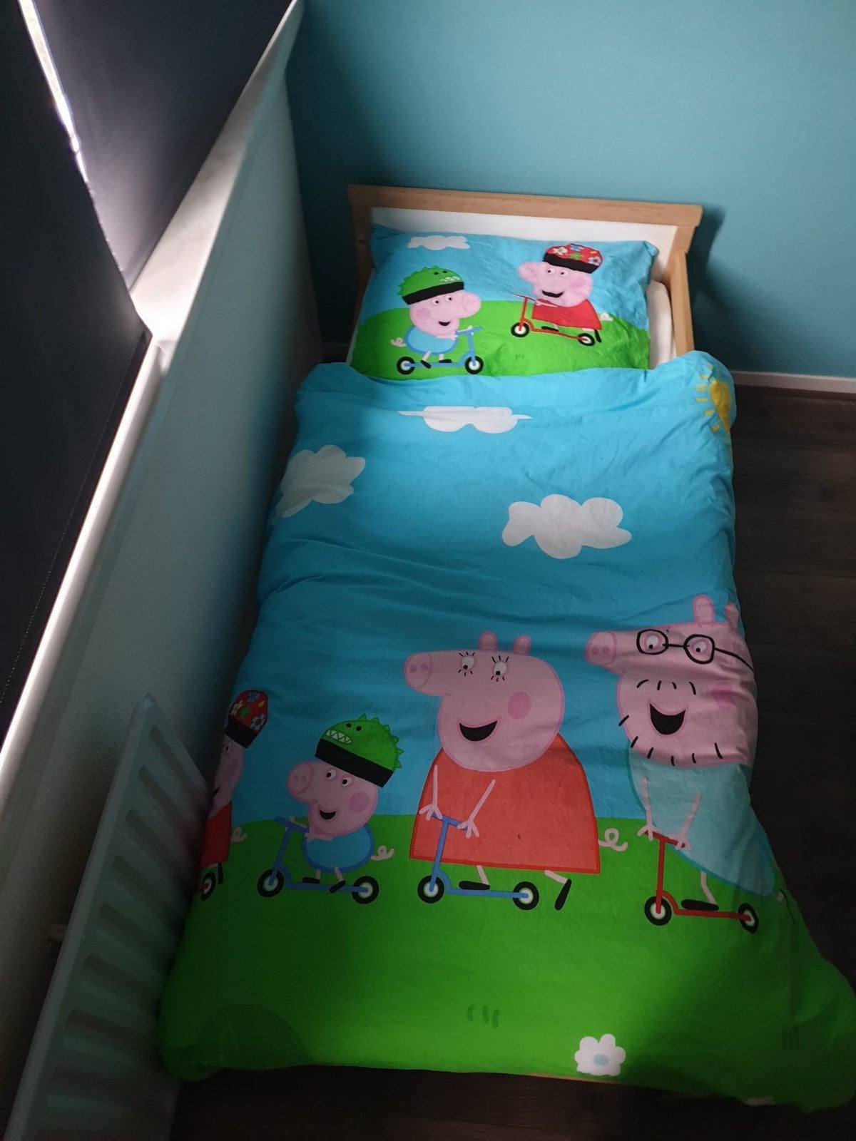 IKEA peuterbed 70x160 cm, Kinderen en Baby's, Kinderkamer | Bedden, Gebruikt, 70 tot 85 cm, Ophalen of Verzenden, Lattenbodem
