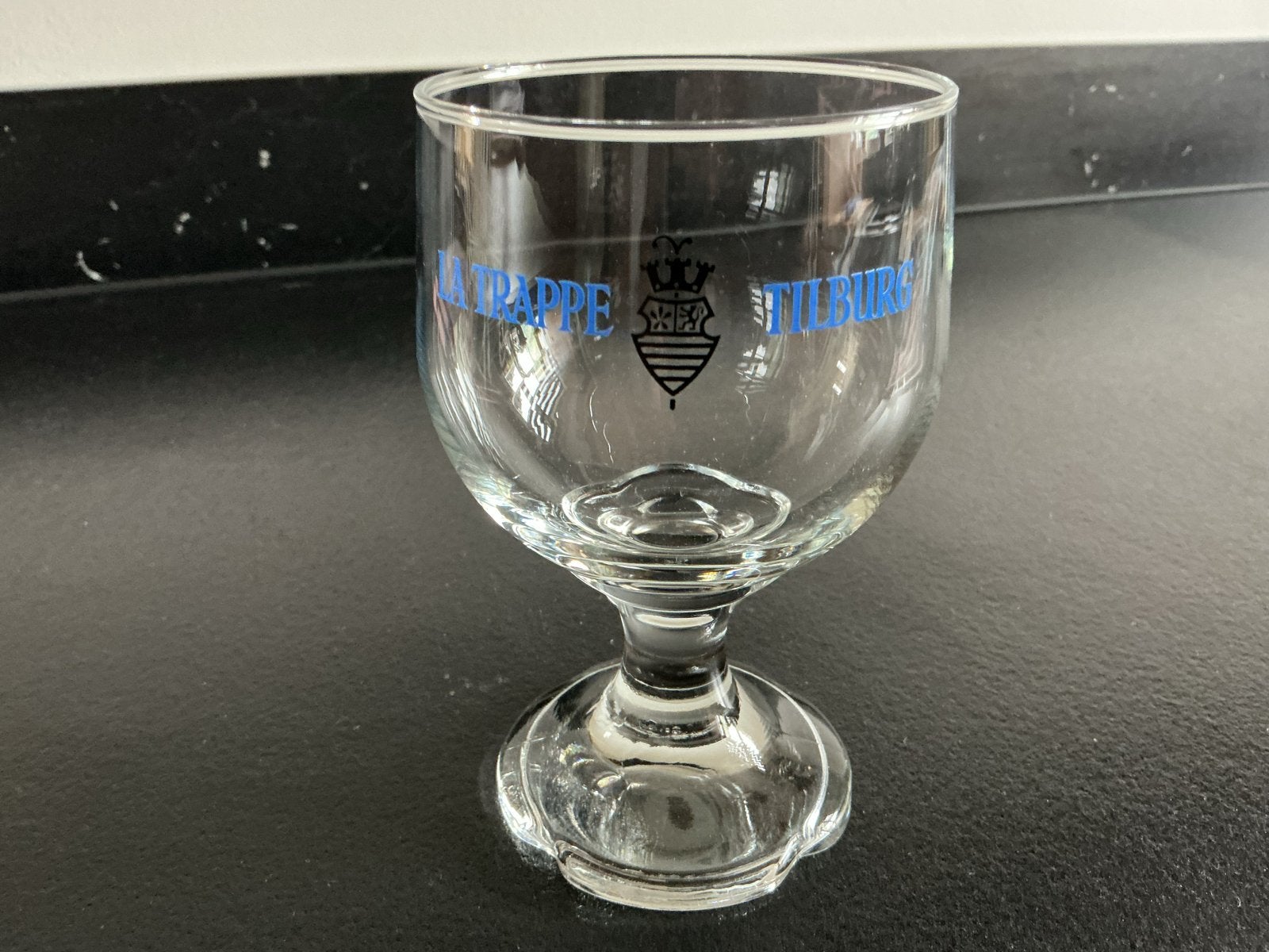 Vintage La Trappe Tilburg Trappistenbier Glas Jaren 80/90, Verzamelen, Biermerken, Ophalen of Verzenden, Gebruikt, Glas of Glazen