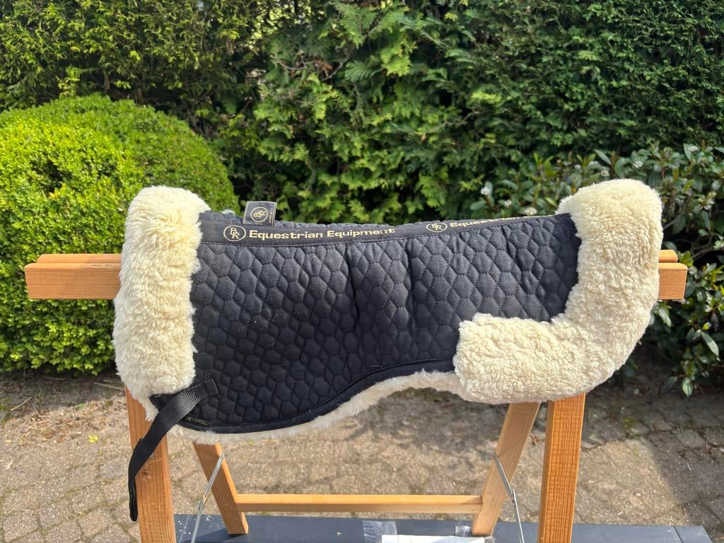 Zadelonderlegger BR schapenvacht, Ophalen of Verzenden, Zo goed als nieuw, Dressuur