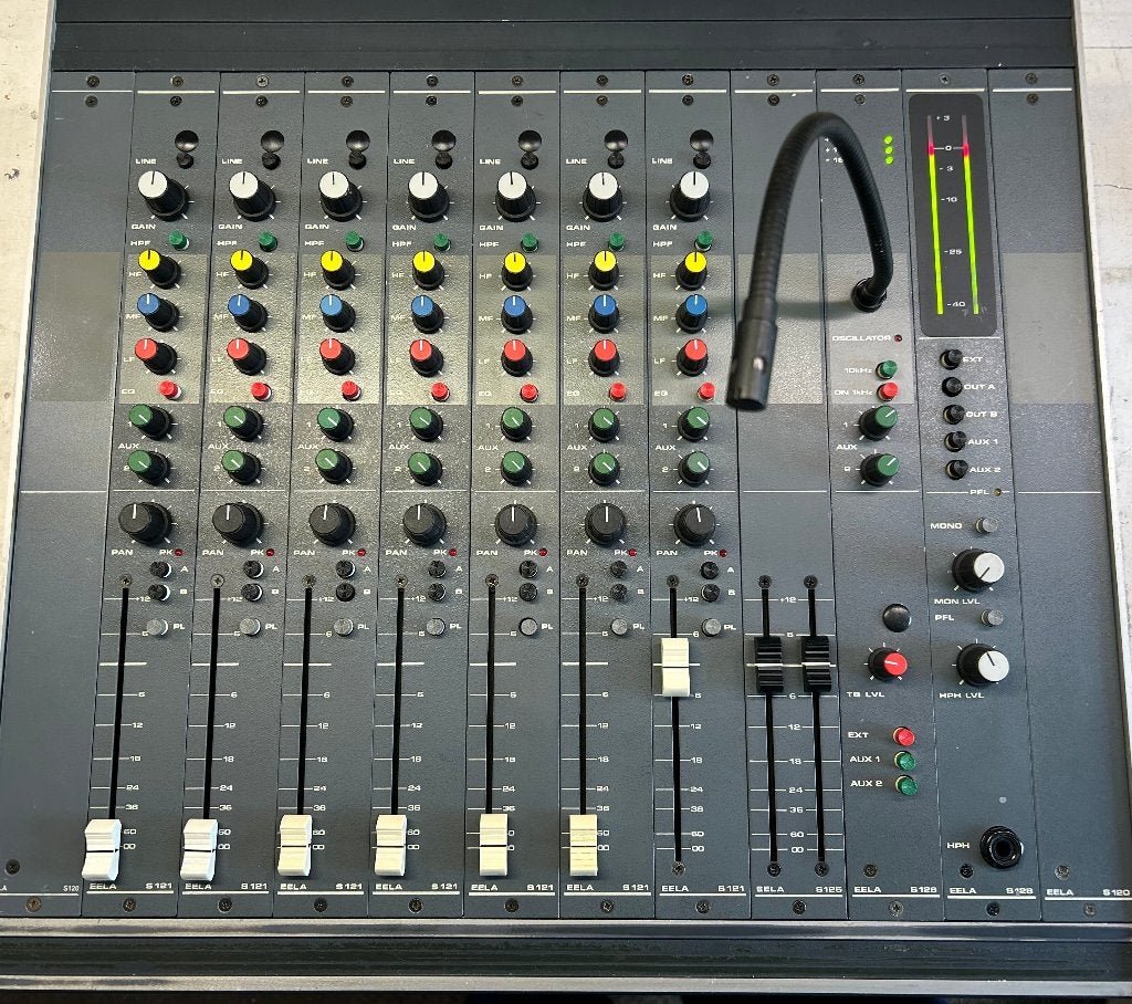 Eela S120 Broadcast & PA mengpaneel, Muziek en Instrumenten, Ophalen, Gebruikt, 5 tot 10 kanalen, Microfooningang
