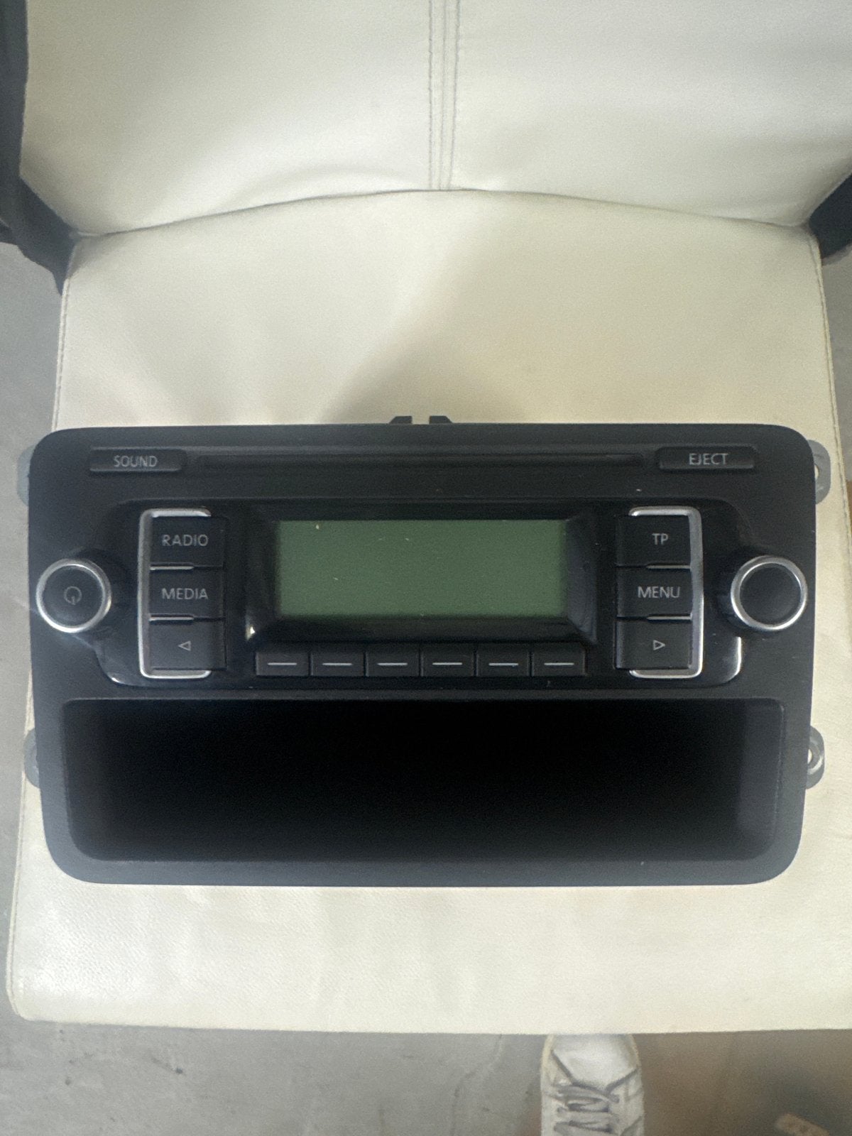 Volkswagen RCD 310 Radio/CD-speler met opbergvak, Ophalen of Verzenden, Gebruikt
