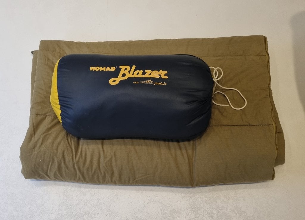 2x NOMAD BLAZER Slaapzak   POLYDAUN  210 x 80  *SAMEN € 25*, Ophalen of Verzenden, Gebruikt