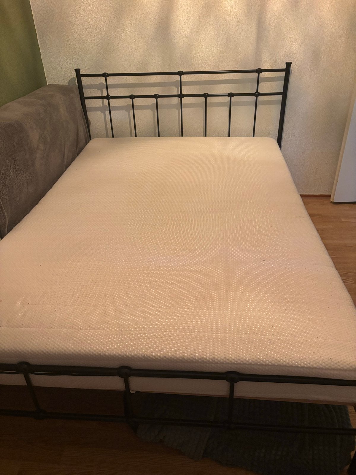 Twijfelaar bed met matras - 145x205 cm, Huis en Inrichting, Slaapkamer | Bedden, Ophalen, Gebruikt, 200 cm, Overige maten