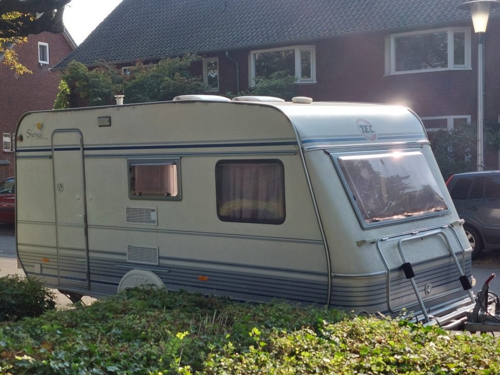 TEC Caravan TE450K met Nieuwe voortent., Standaardzit, T.E.C., Schokbreker, 750 - 1000 kg