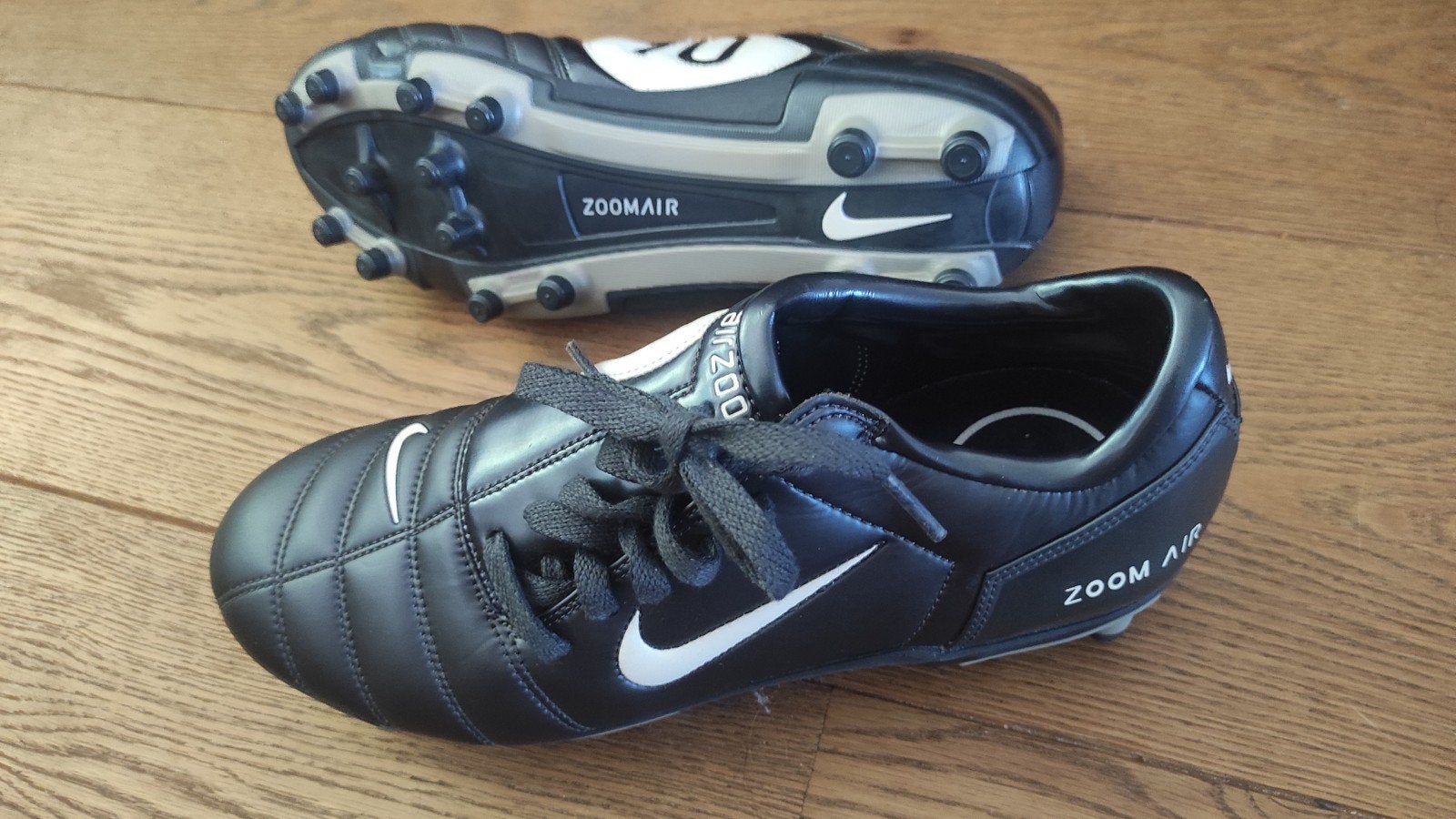 Vintage Nike Air Zoom 90 III voetbalschoenen - Maat 42,5 new, Ophalen of Verzenden, Nieuw, Schoenen