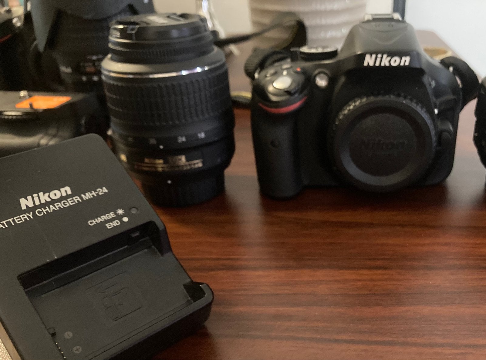 Nikon D5200 met lens nikon af-s 18-55, Ophalen of Verzenden, Zo goed als nieuw, Nikon, Geen optische zoom