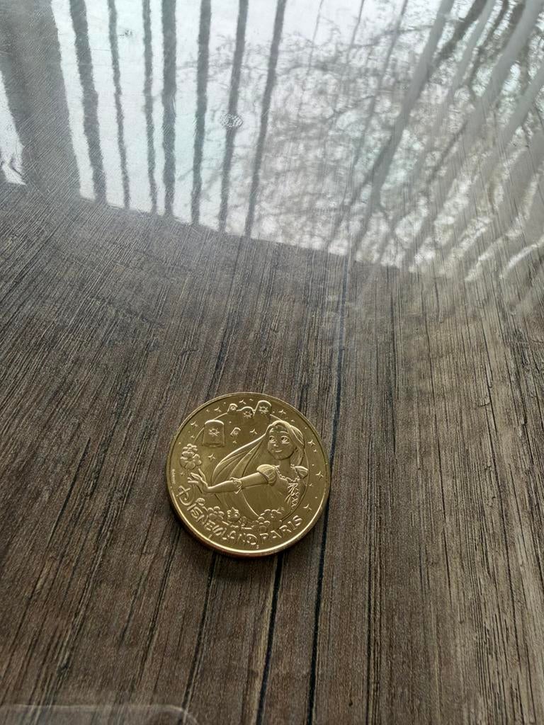 Rapunzel munt, Verzamelen, Disney, Ophalen of Verzenden, Overige figuren, Nieuw, Overige typen