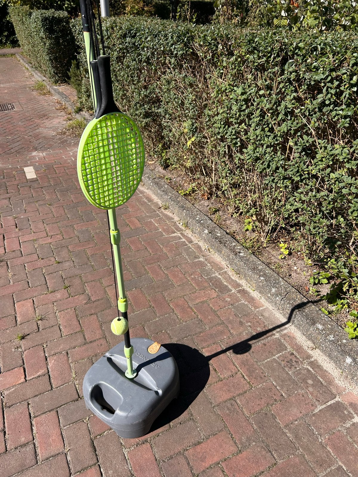 Artengo tennispaal met rackets en nieuwe bal, Ophalen, Zo goed als nieuw, Overige typen, Overige merken