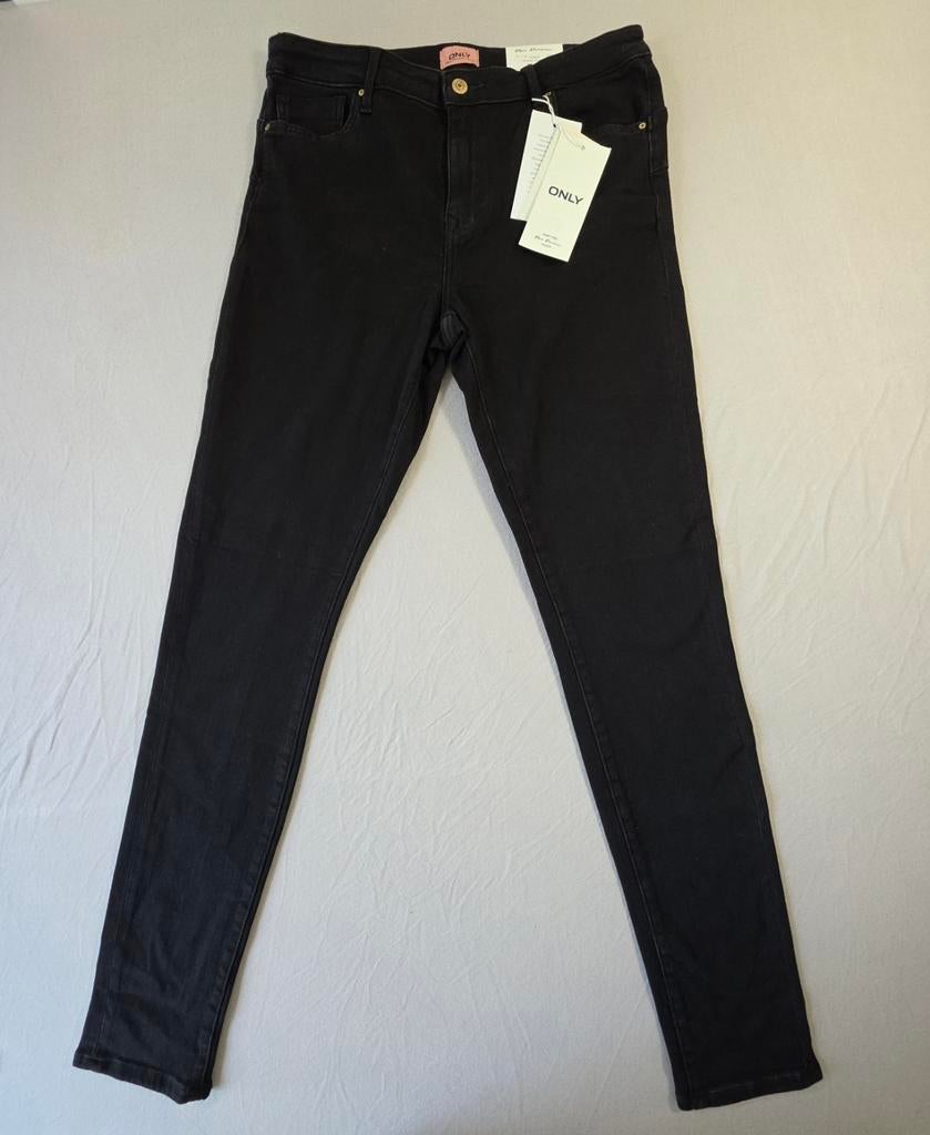 ONLY Power Skinny Push Up Jeans - Zwart - Maat XL/34 - NIEUW, Kleding | Dames, Spijkerbroeken en Jeans, Customerservice@bestseller.com