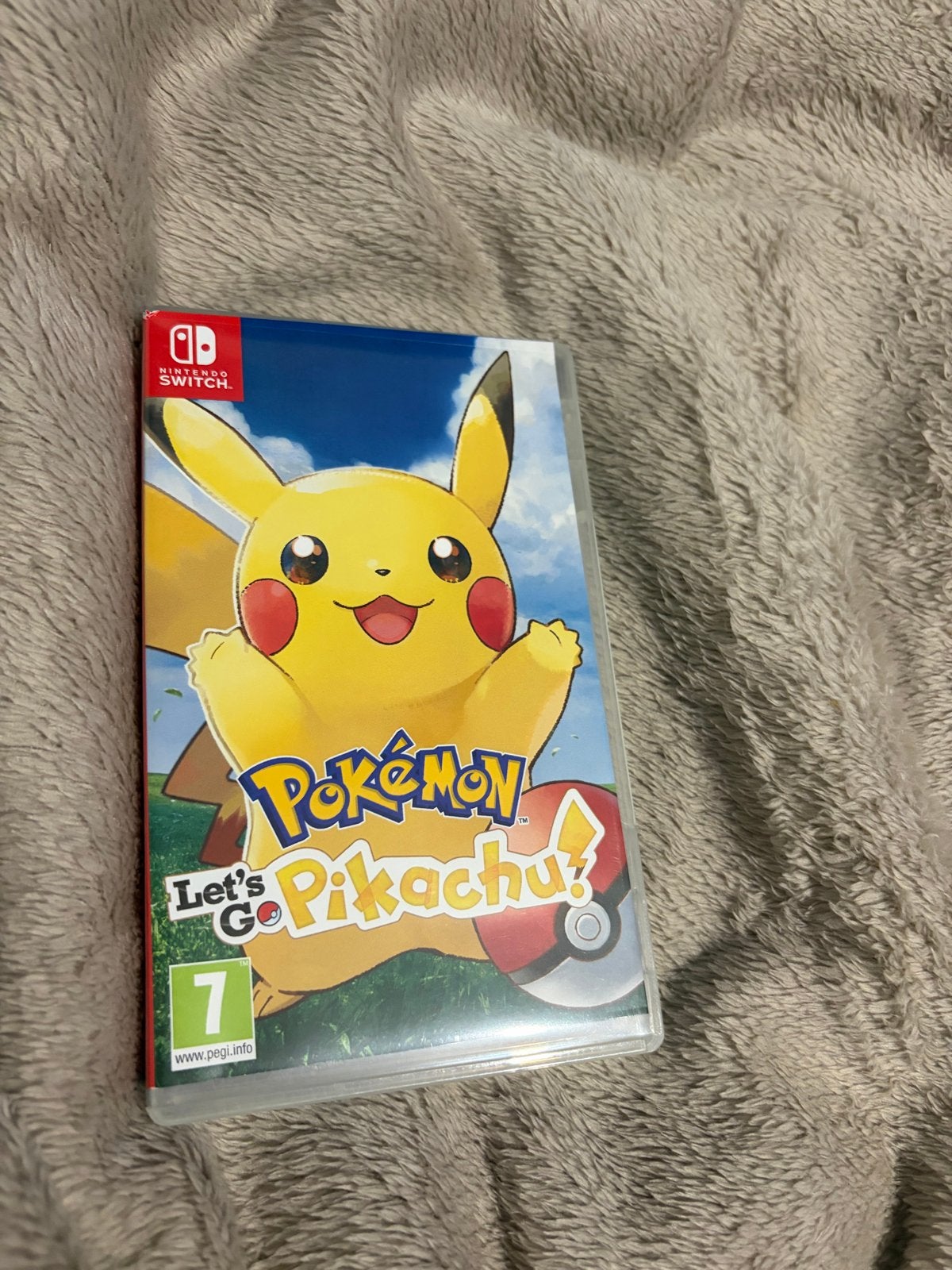 Pokémon: Let's Go, Pikachu! - Nintendo Switch