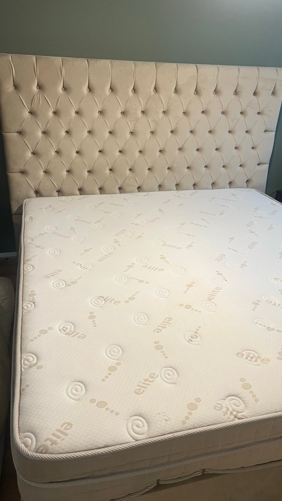 Boxspring met opbergruimte 180x200 - Matras schoon, Huis en Inrichting, Slaapkamer | Bedden, Ophalen, Gebruikt, Beige, Tweepersoons