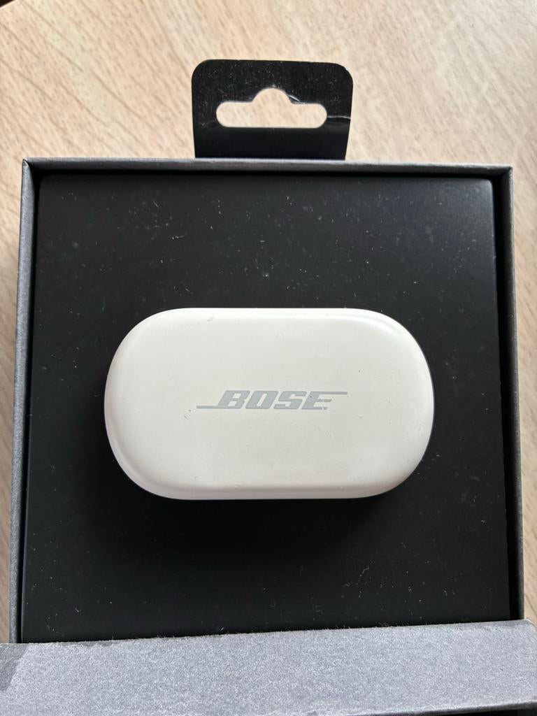 Bose QuietComfort Earbuds met oplaadcase en extra maten, Audio, Tv en Foto, Koptelefoons, Overige merken, Ophalen of Verzenden