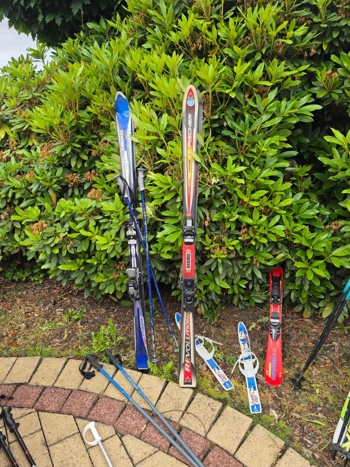 Diverse ski's en skistokken te koop, Sport en Fitness, Skiën en Langlaufen, Ophalen, 100 tot 140 cm, Skiën, Ski's