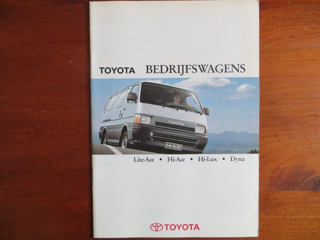 Toyota Bedrijfswagens (nov 1990) Lite-Ace Hi-Ace Hi-Lux Dyna, Verzenden, Nieuw, Toyota