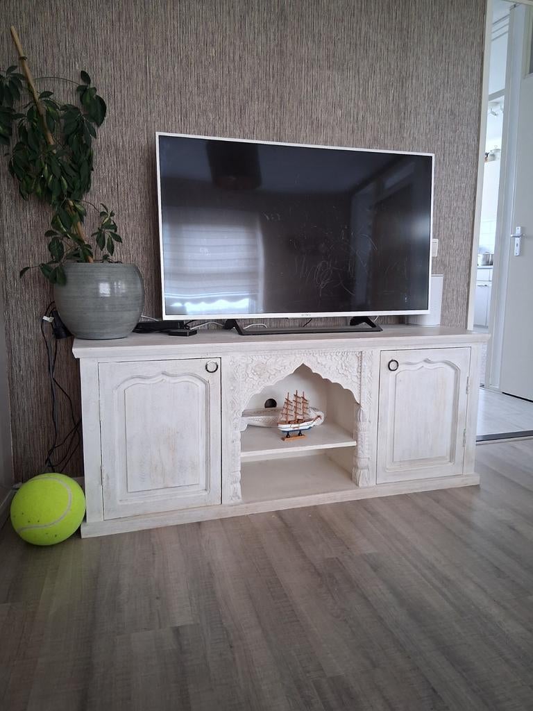 Kalini oosterse tv meubel / kast, Ophalen of Verzenden