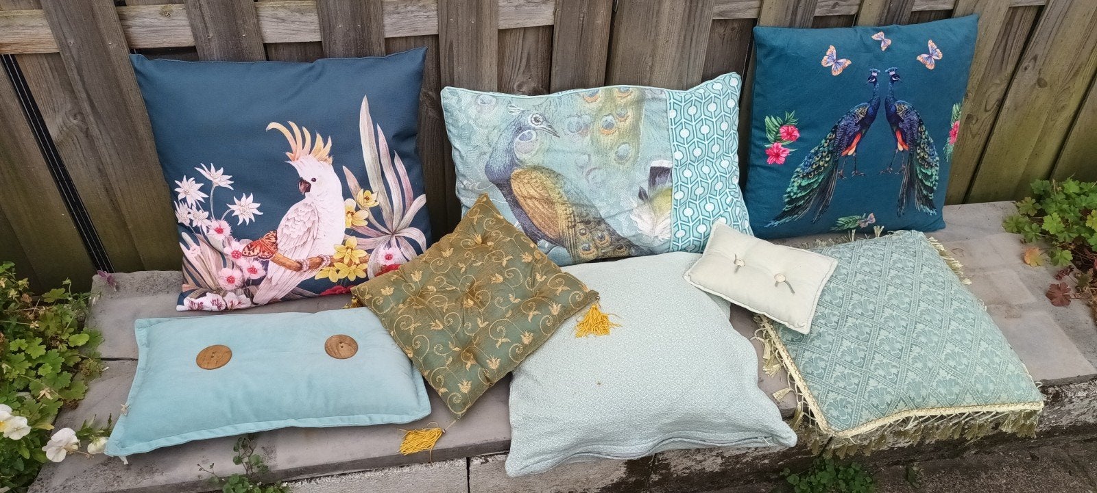 Diverse kussens blauw groen Pauwen, Papegaai, Franse Lelie, Tuin en Terras, Ophalen of Verzenden, Gebruikt