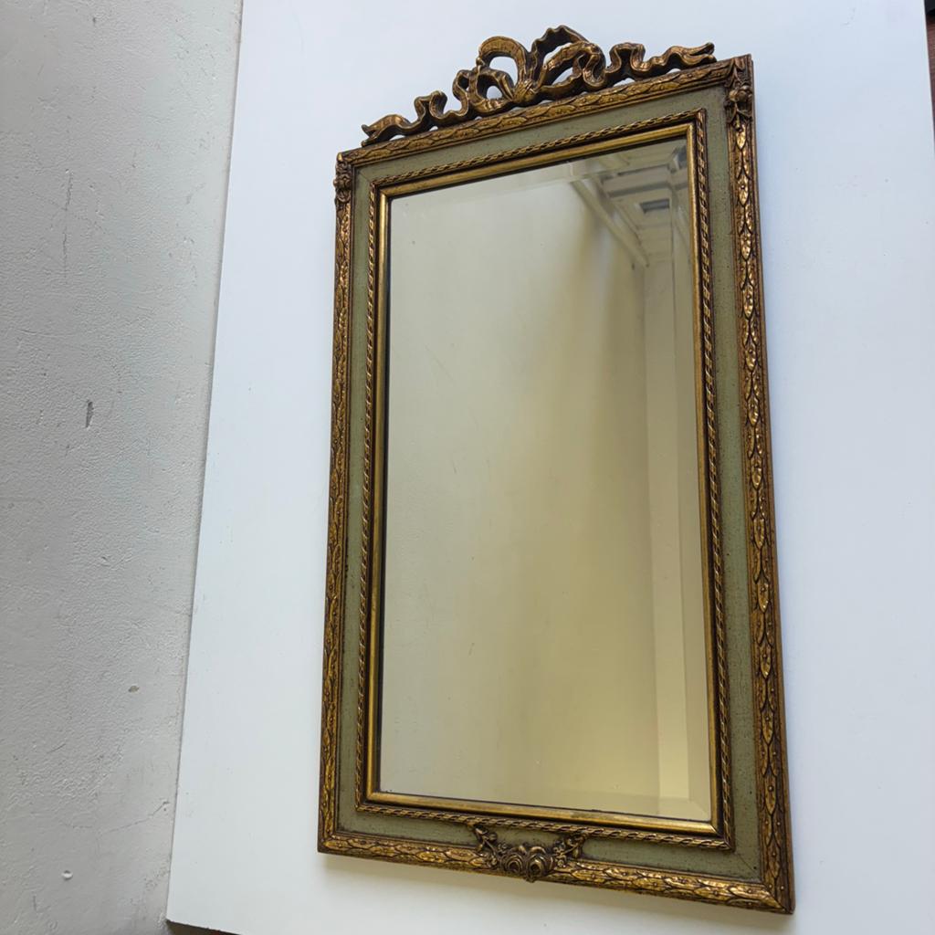 Spiegel met vergulde lijst in barokstijl, Ophalen of Verzenden, Rechthoekig, Minder dan 50 cm, Minder dan 100 cm