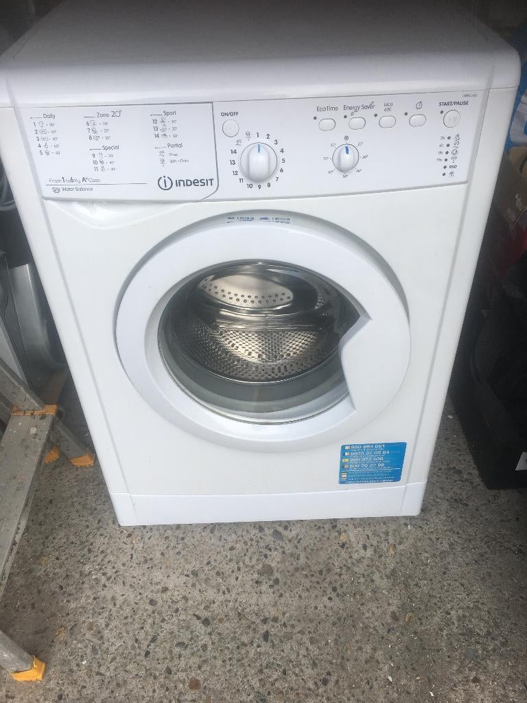Set Wasmachine + Wasdroger Indesit 7kg, werkend en schoon, Witgoed en Apparatuur, Wasmachines, Ophalen, Gebruikt, Voorlader, 85 tot 90 cm