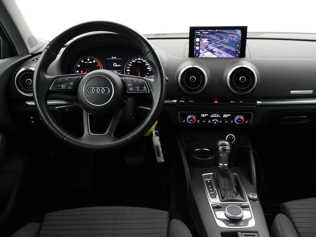 Audi A3 Sportback 40 TFSI 190 PK S-TONIC AUT DESIGN PRO LINE, Stof, Gebruikt, Blauw, Bedrijf