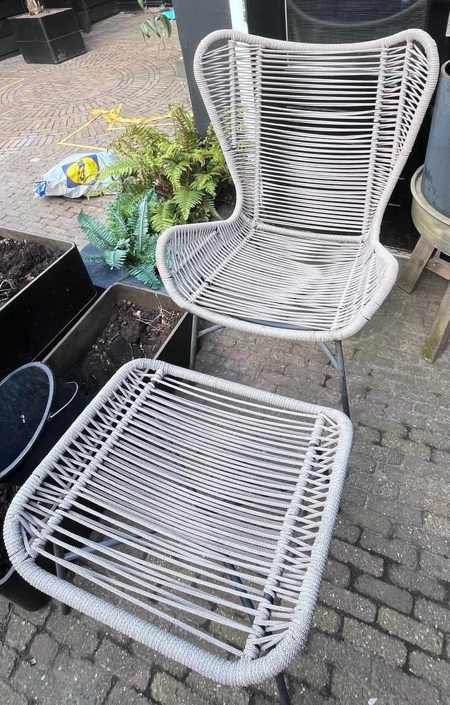 Tuinstoel fauteuil met voetenbankje, Ophalen, Gebruikt, Kunststof