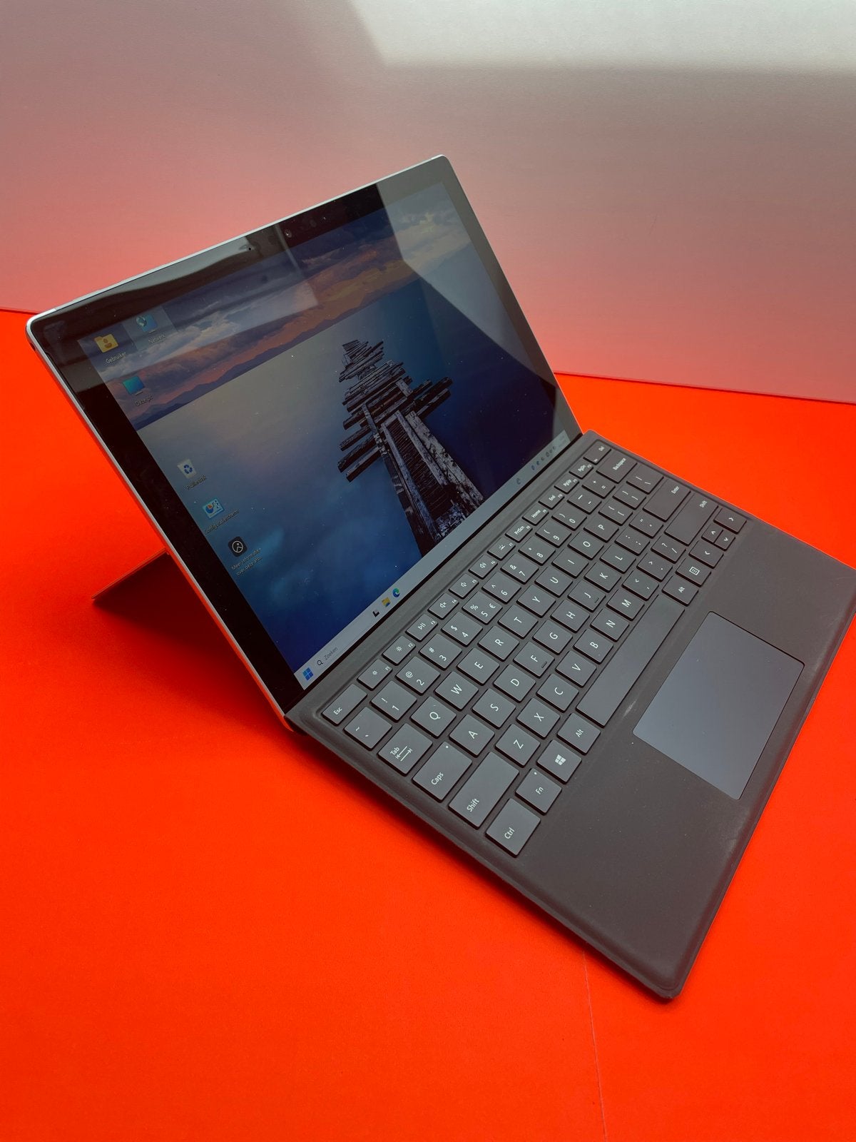 Microsoft Surface Pro 7 i5 8GB RAM 256GB SSD, Computers en Software, Windows Laptops, Ophalen, Qwerty, 8 GB, Minder dan 2 Ghz
