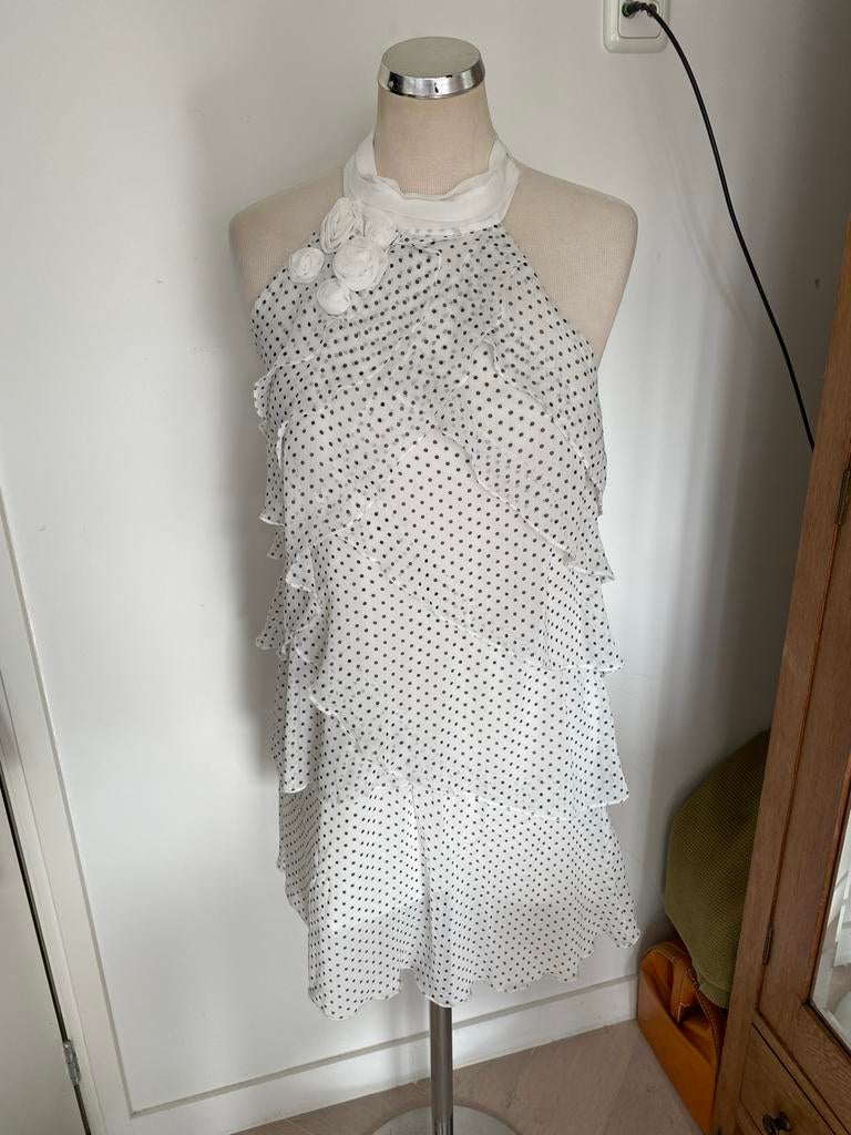 Millenium halterjurk met stippen en ruches maat S, Kleding | Dames, Jurken, Maat 38/40 (M), Wit, Ophalen of Verzenden, Gedragen