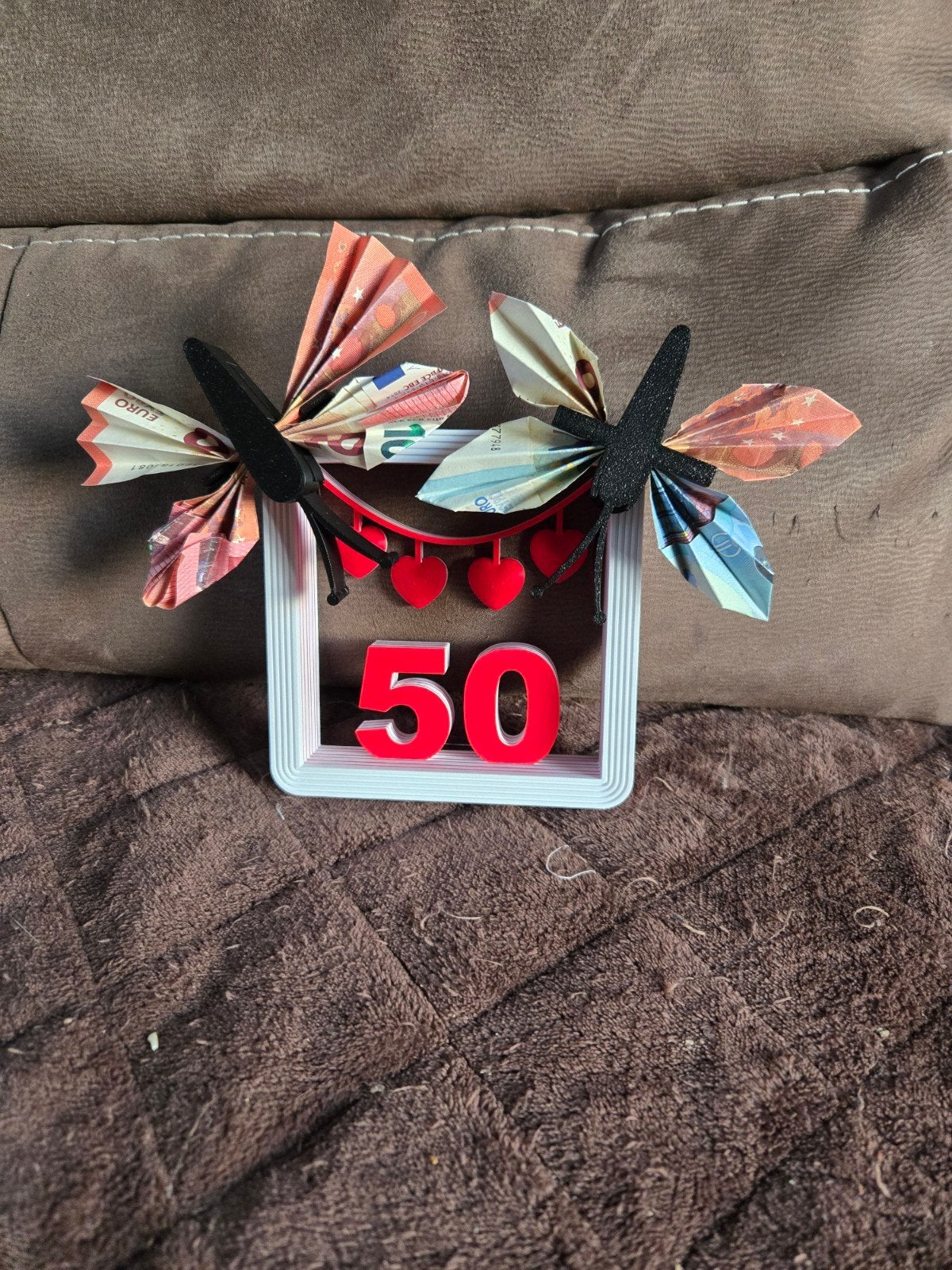 Uniek 50 jaar cadeau met geldvlinders en hartjes, Ophalen of Verzenden, Nieuw, Knutselwerk
