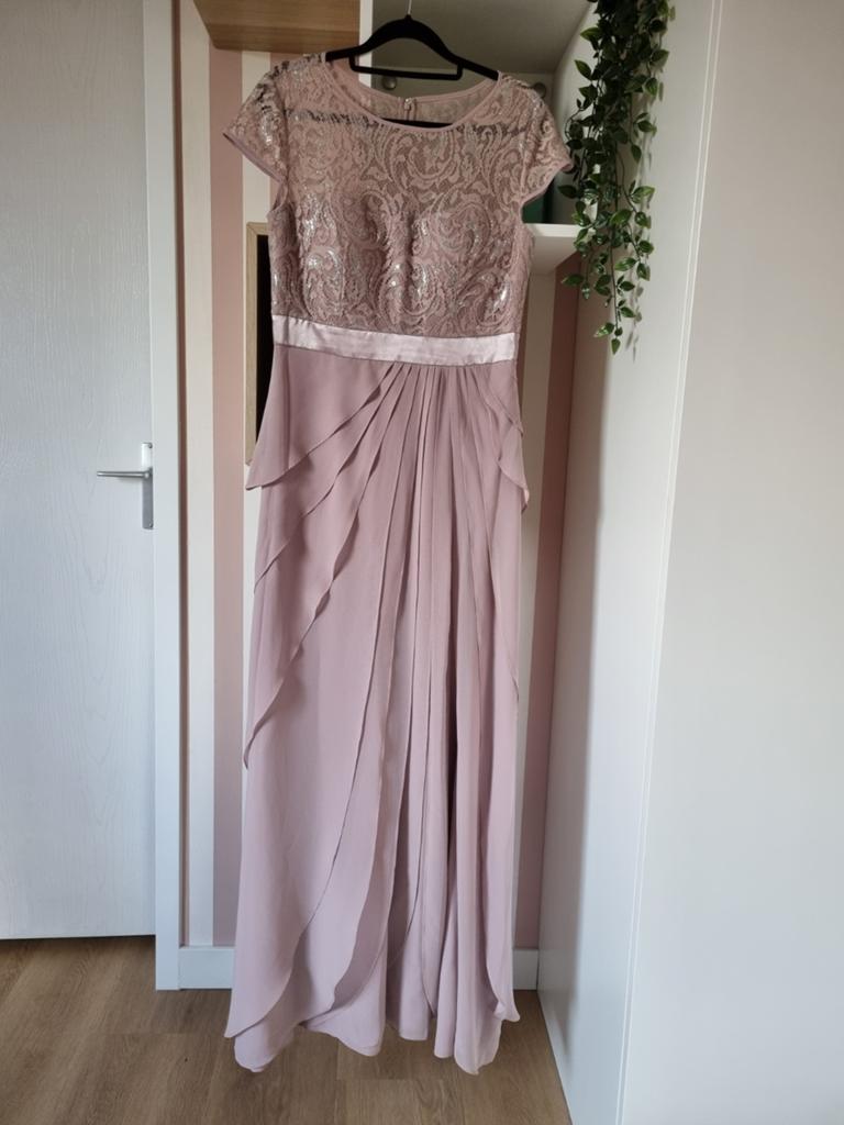 Christian Berg cocktailjurk in maat 38/M, Kleding | Dames, Maat 38/40 (M), Ophalen of Verzenden, Zo goed als nieuw, Roze