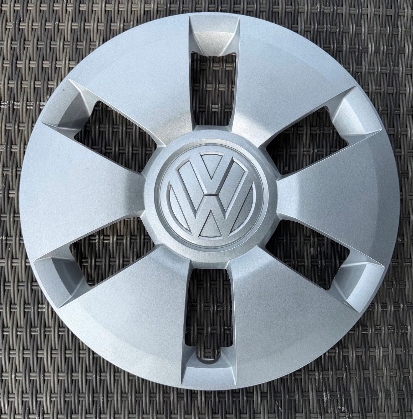 Wieldoppen Volkswagen Up origineel te koop! €25 per stuk, Ophalen of Verzenden, Zo goed als nieuw