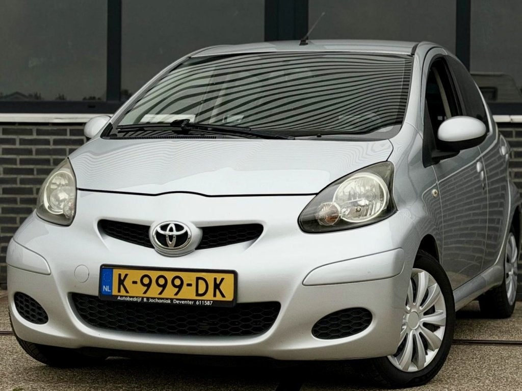 Toyota Aygo 1.0-12V Access (bj 2009), Voorwielaandrijving, Gebruikt, 4 stoelen, 68 pk