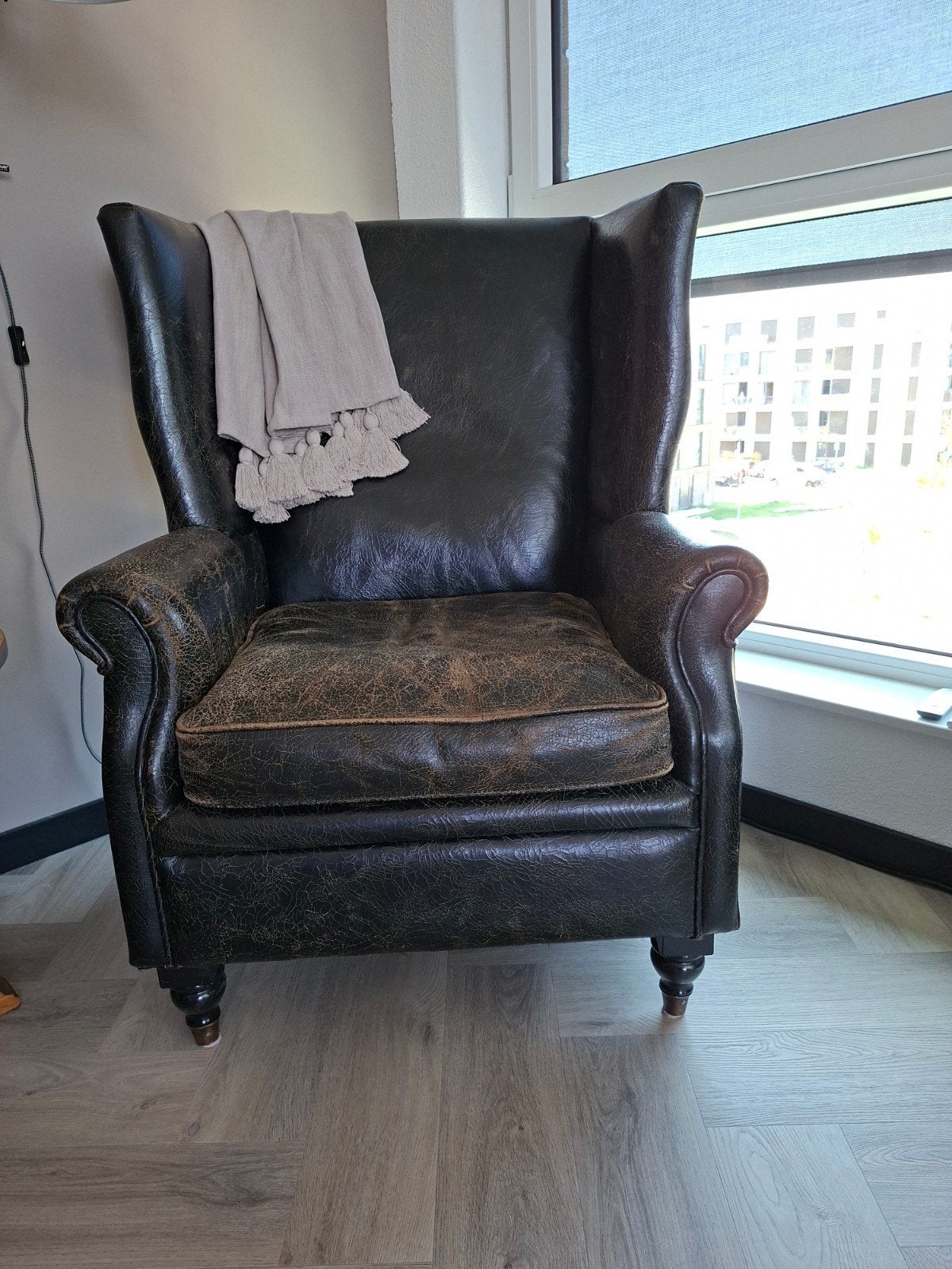 Vintage zwart generfd rundlederen oorfauteuil van Rofra, Huis en Inrichting, Banken | Sofa's en Chaises Longues, Ophalen, Eenpersoons