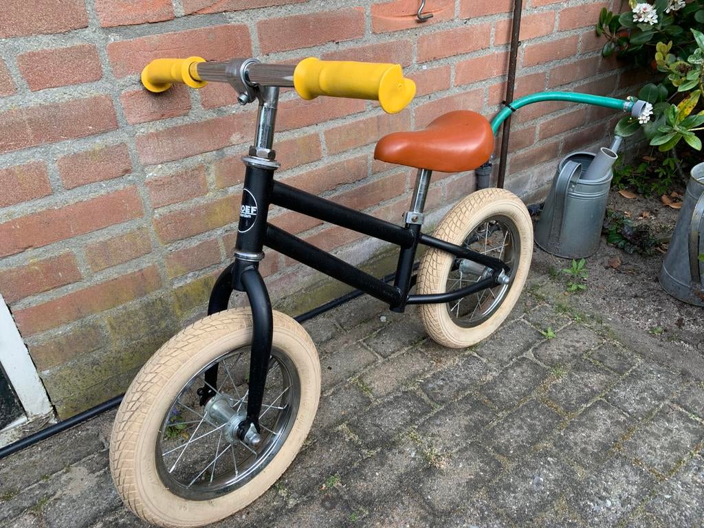 Loopfietsje Sjoef, Kinderen en Baby's, Speelgoed | Buiten | Voertuigen en Loopfietsen, Ophalen of Verzenden, Zo goed als nieuw