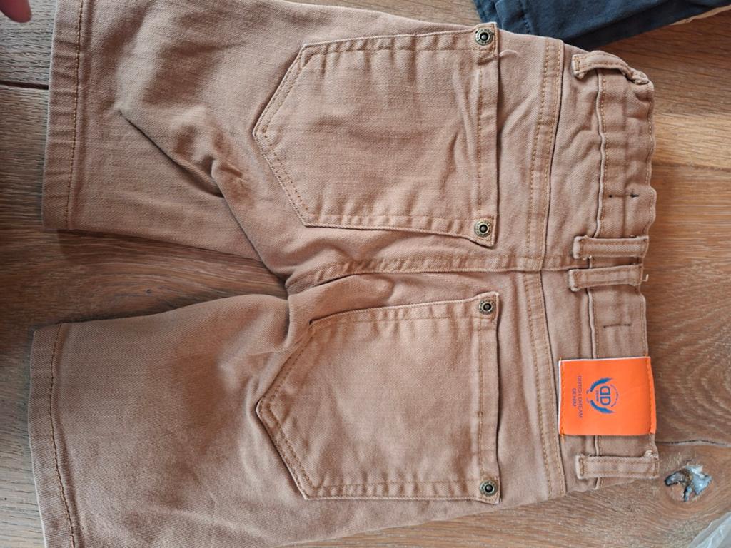 Kinder kleding pakket korte broeken (bijna) nieuw 104-122, Ophalen of Verzenden, Zo goed als nieuw