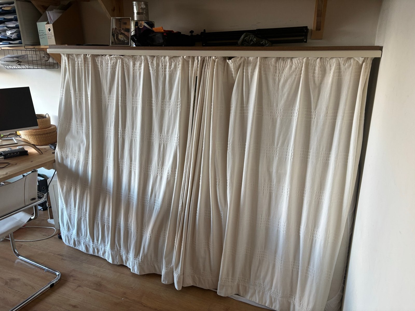 Vintage opklapbed met gordijn - 1.40m breed, Huis en Inrichting, Slaapkamer | Bedden, Ophalen, Gebruikt, Overige kleuren, Tweepersoons