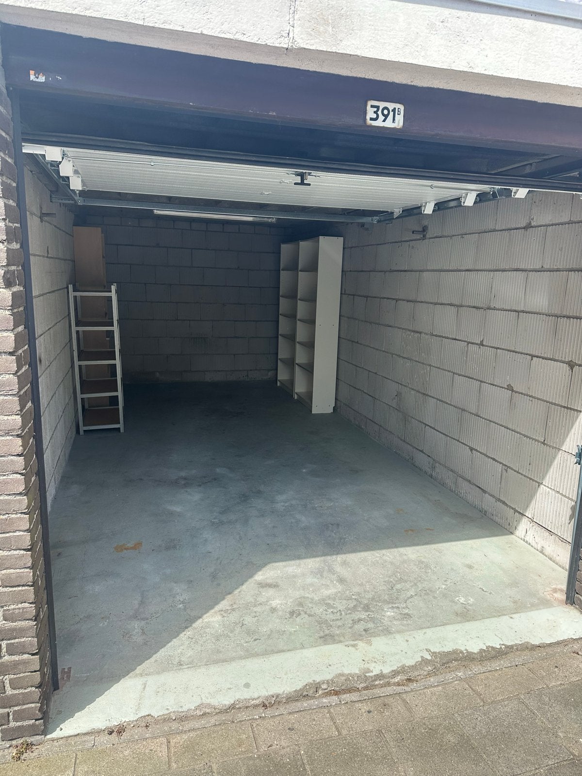 Droge en verwarmde garagebox voor opslag of oldtimer, Auto diversen