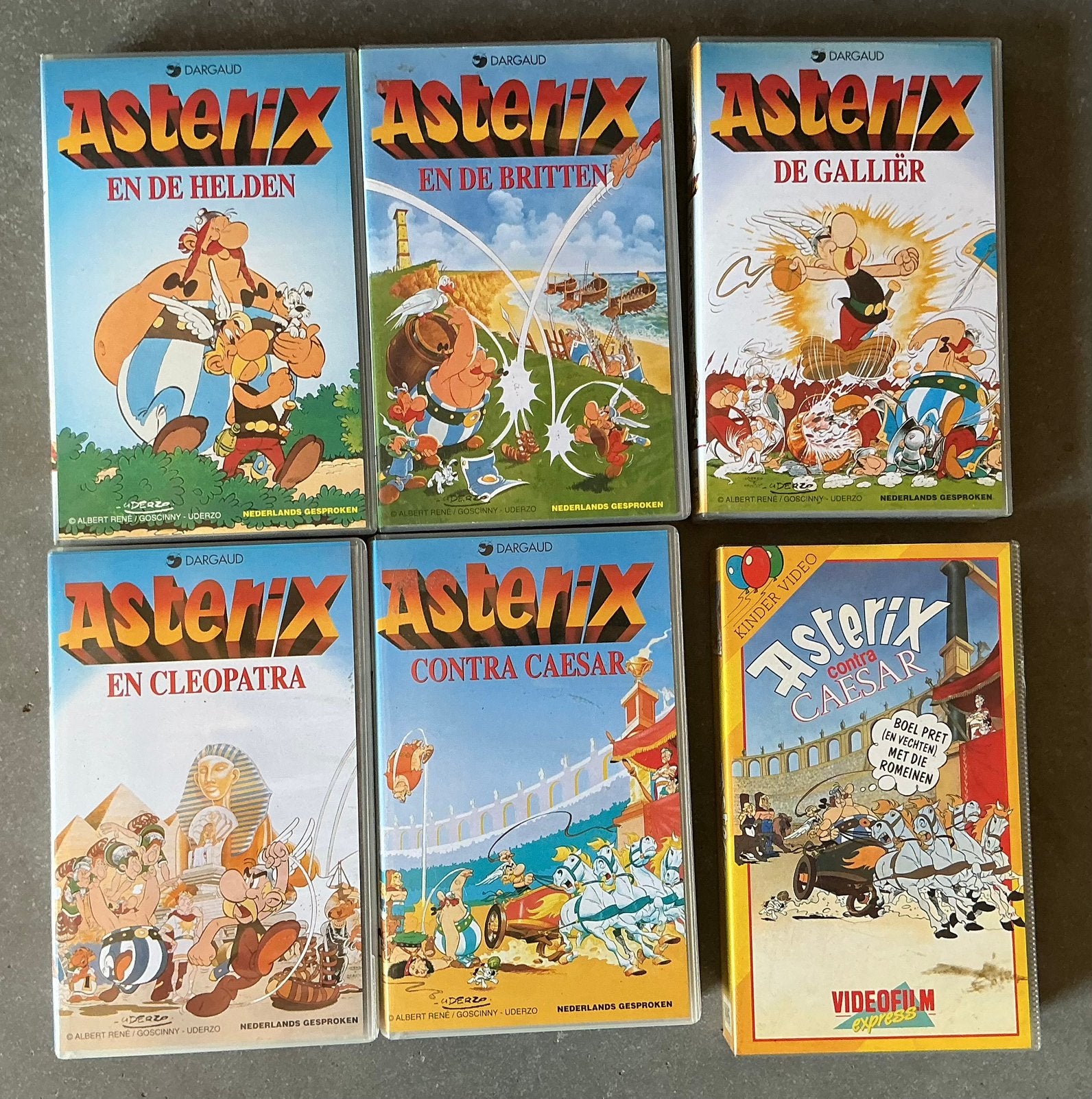 Aantal originele VHS banden ASTERIX, Gebruikt, Alle leeftijden, Kinderprogramma of -film, Ophalen of Verzenden