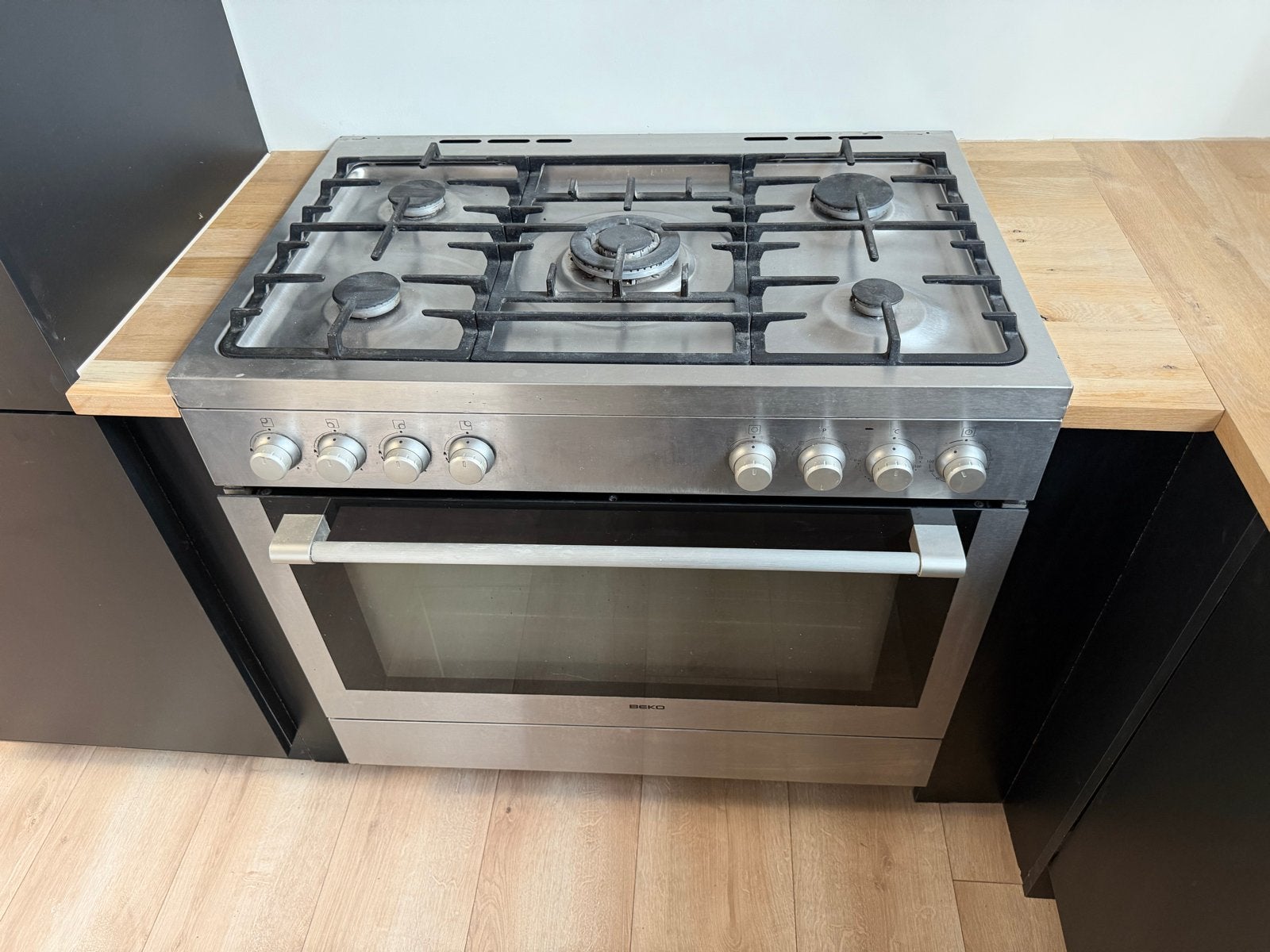 Beko gasfornuis met oven - RVS, Gebruikt, 60 cm of meer, Ophalen of Verzenden, Gas